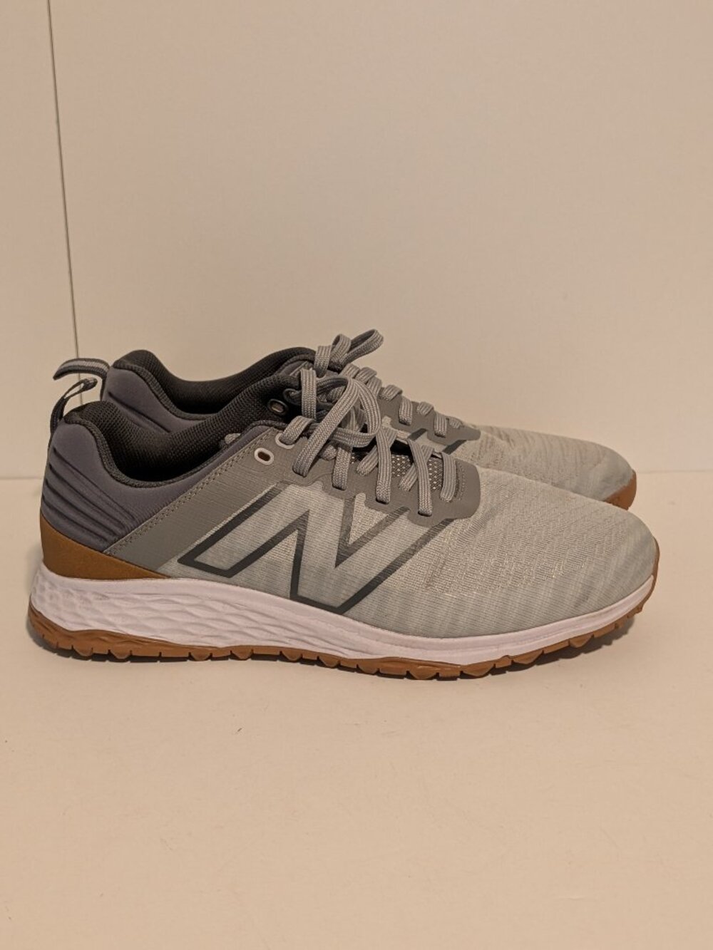 New Balance Men's Fresh Foam Contend V2 spikeless golf shoes - Men's 10